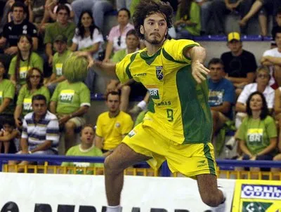 Apucaranense é convocado para Seleção Brasileira de Handebol