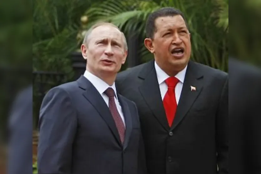    Putin em visita a Venezuela com o presidente Chavez  