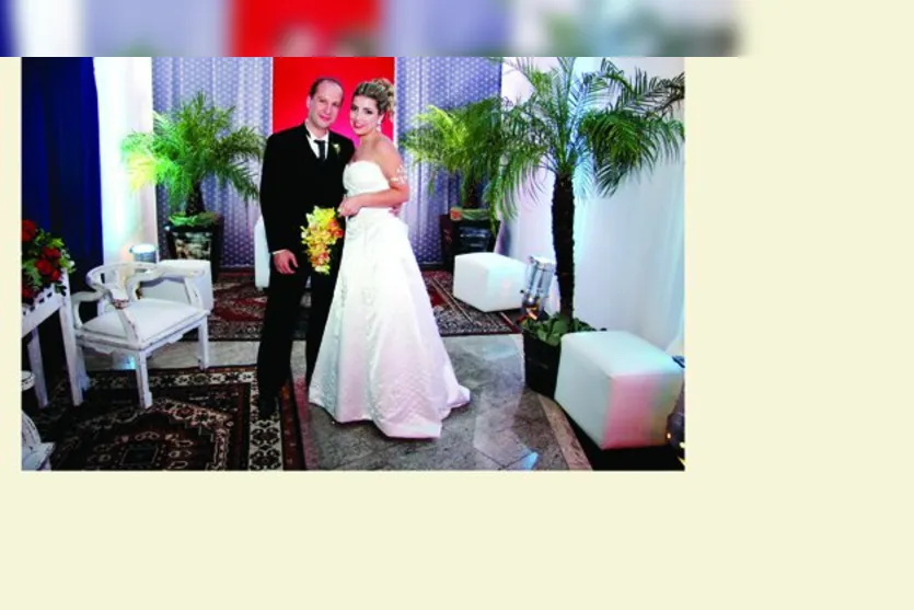  Luis Carlos Delmachio e Ana Carolina França Geraldo casaram-se dia 3 em Apucarana  