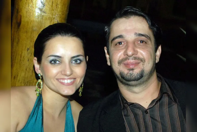   Tatiane Ornelas e o esposo Cléber Tonin  