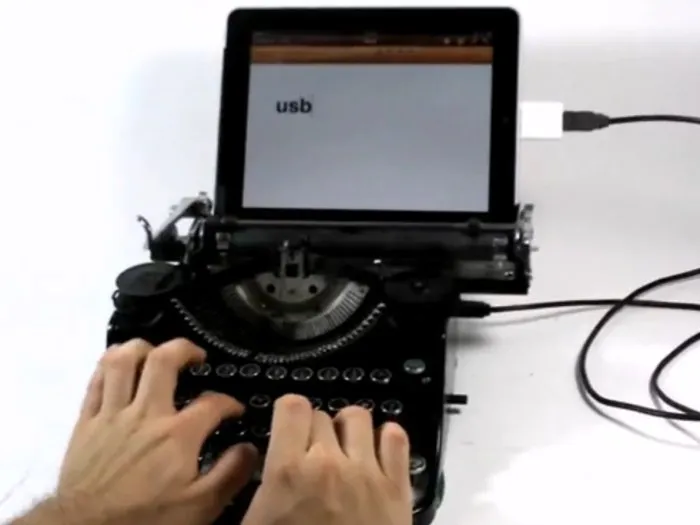  Máquina de escrever se transforma em teclado USB