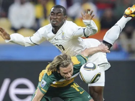 De baixo nível técnico, o jogo entre Gana e Austrália foi decidido em dois lances de bola parada