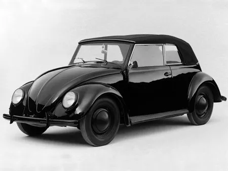  VW Fusca conversível de 1938 foi o primeiro modelo do famoso carrinho fabricado com capota de lona