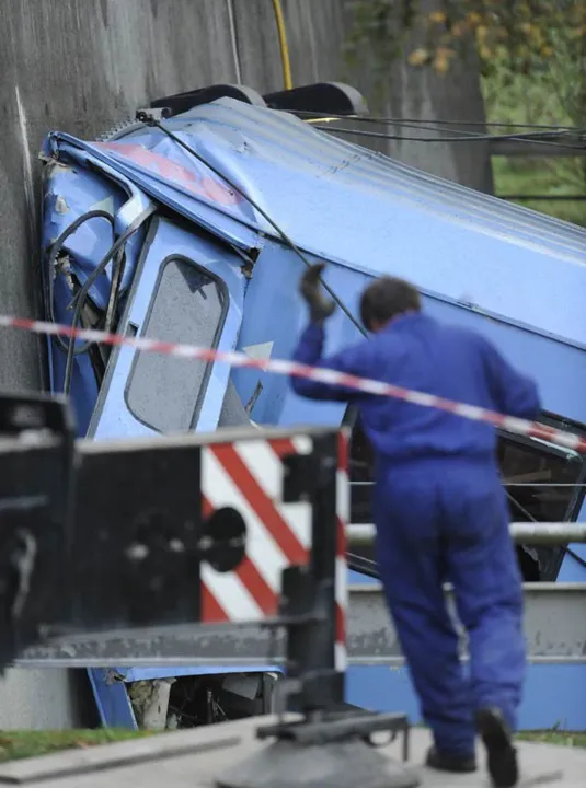 Além das dez pessoas mortas, 15 ficaram feridas na estação de Castellfedefels