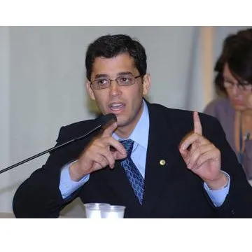  Anunciado ontem como candidato a vice-presidente na chapa de José Serra, o deputado federal Indio da Costa (DEM-RJ) já começou a mostrar a que veio