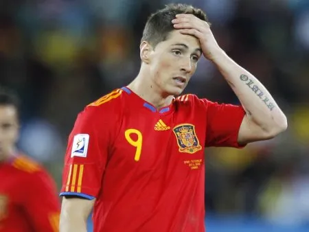  Fernando Torres marcou o gol da Espanha sobre a Alemanha na final da Eurocopa de 2008