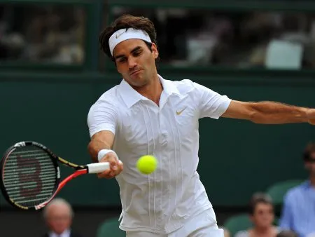  Depois da derrota Berdych em Wimbledon, Roger Federer caiu para a 3º