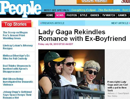 Lady Gaga voltou com namorado, diz revista