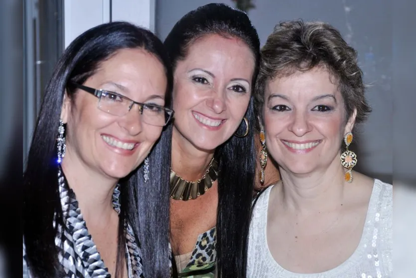   As irmãs Lanilce Antonângelo, Lanita do Prado e Lânia Rossito 