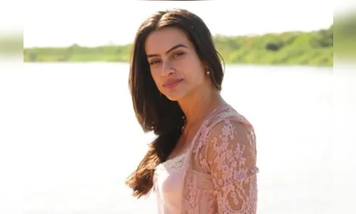 Cléo Pires confirma fim do casamento de três anos