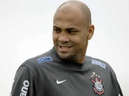  Souza parece estar com os dias contados no Corinthians