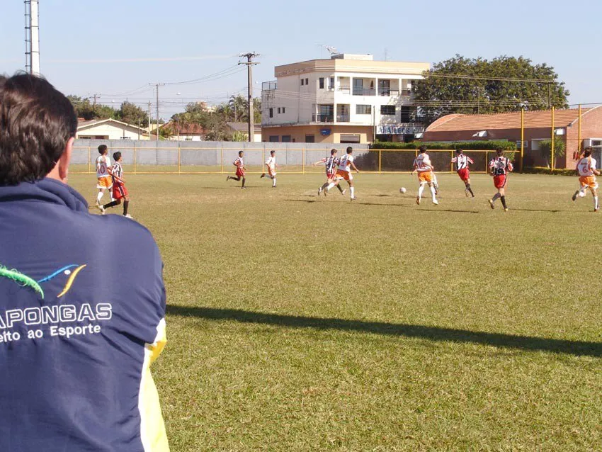 Escolinha de Futebol de Aricanduva é destaque em competição de Apucarana