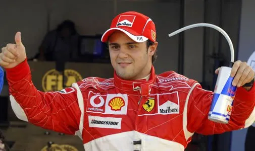 A Ferrari não deixou o aniversário de Felipe Massa passar em branco nesta segunda-feira