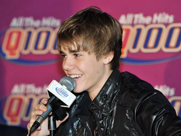  Justin fez o balanço de 2010 e colocou na rede 