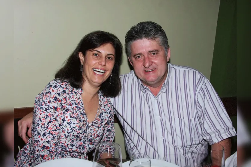   Sandra e Mário Bianchi optaram por um programa entre amigos no último fim de semana  
