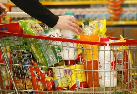 Preço da cesta básica cai 1,17% em SP, revela Procon