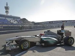  Schumacher, durante os testes em Jerez 