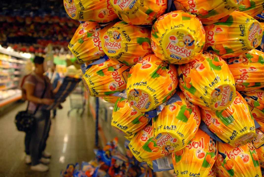  Ovos de Páscoa já estão expostos em supermercados de Apucarana