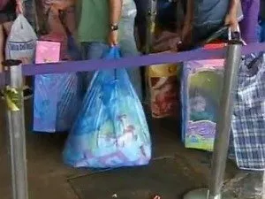  Sacoleiros trocam ônibus por avião para levar mercadoria do Paraguai