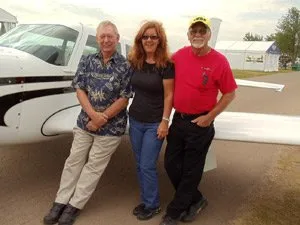 Pai e filha morrem em acidente aéreo anos após escaparem de avião em chamas