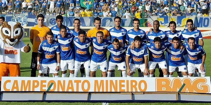  Este é o time do Cruzeiro que foi campeão em cima do Atlético-MG, impendindo o bi do arquirrival 