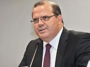 "Copom mostrou empenho do BC contra inflação", avalia Tombini