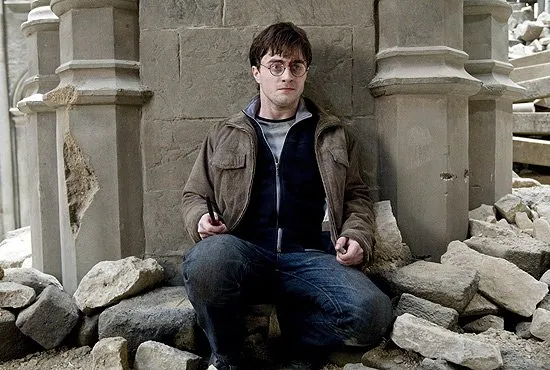  Cena de "Harry Potter e As Relíquias da Morte - Parte 2", que bateu recorde em estreia de bilheteria