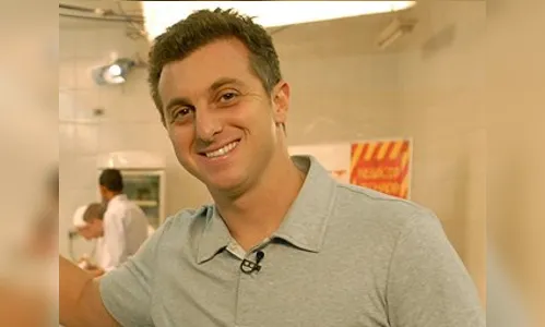 Assessoria de Luciano Huck e Santa Casa negam doação de R$ 2 milhões