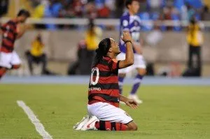 Felipe admite que Flamengo está 'devendo futebol'
