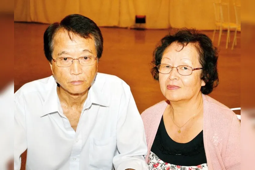   Hiroyoshi e Takae Ida  