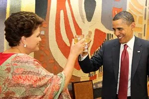Dilma Rousseff embarca para os Estados Unidos