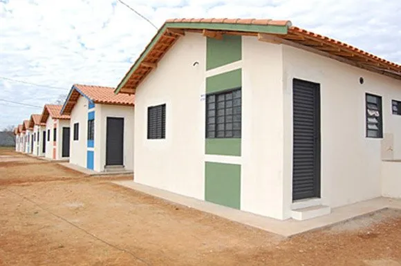 Programa governamental fará mais 5 mil domicílios no Paraná
