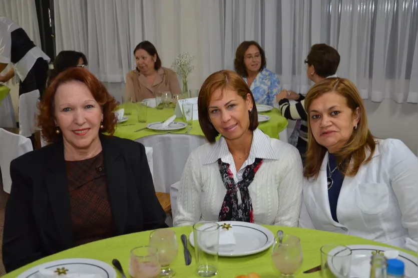  Maria Onide Sardinha, Glaucia Lousada e Maria Neusa de Oliveira 