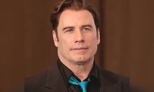 John Travolta é processado por gay nos EUA