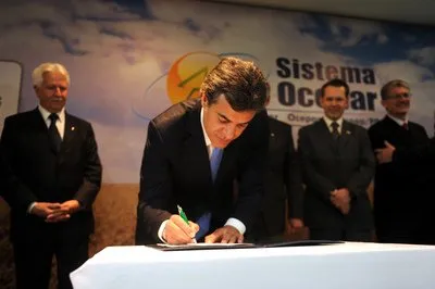  O governador Beto Richa lembrou que o cooperativismo agrega no Paraná mais de 600 mil produtores