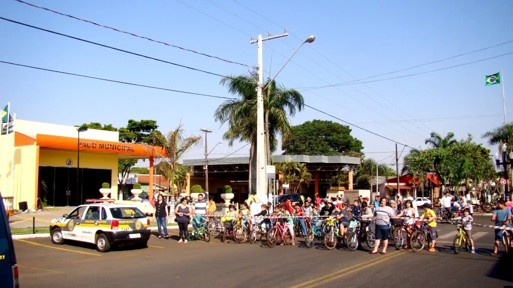  Sabáudia realiza ato cívico e passeio ciclístico no dia da independência