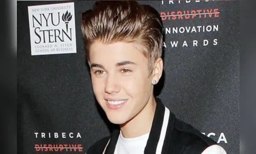 Justin Bieber entra para o Guinness Book