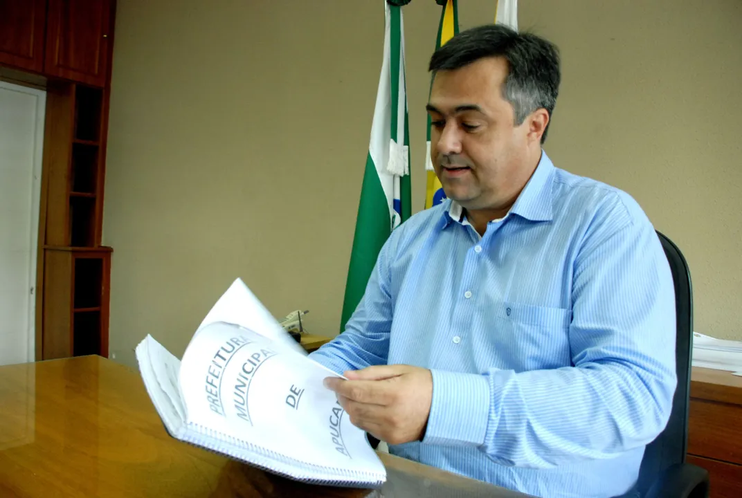 Beto Preto agiliza encaminhamento de projetos em Brasília