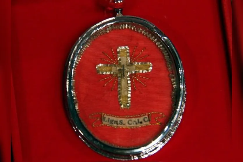  A relíquia da Cruz de Jesus vai ficar em exposição no altar da Catedral Nossa Senhora de Lourdes, entre os dias primeiro a cinco de junho  