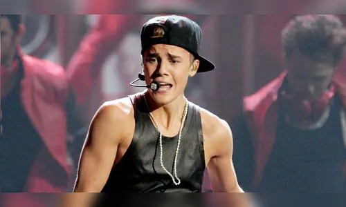 Empresário de Justin Bieber quer interná-lo em clínica de reabilitação