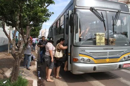  Sistema atende 5 mil passageiros diariamente em Arapongas