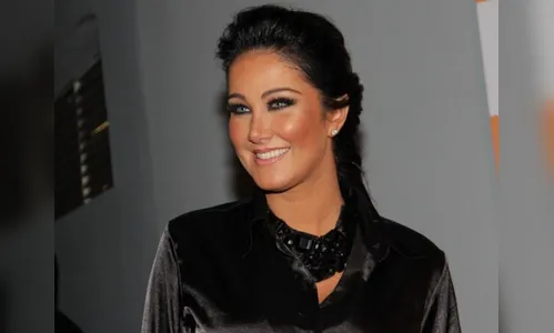 Helen Ganzarolli sofre queimaduras nos bastidores 