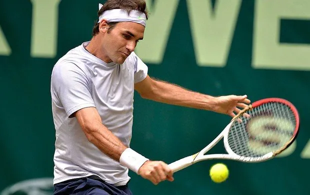  Federer perde e fica fora da final em Hamburgo