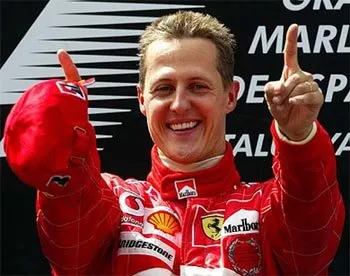 Piloto Michael Schumacher perdeu mais de 25% do peso