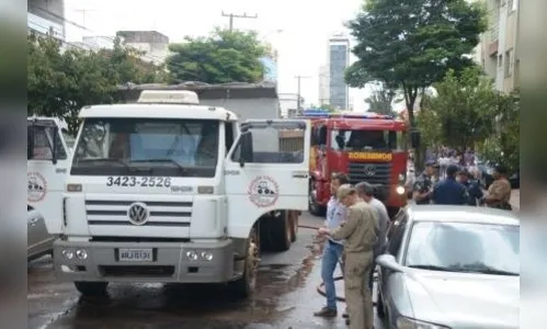 Divulgadores da Telexfree fecham rodovia em protesto