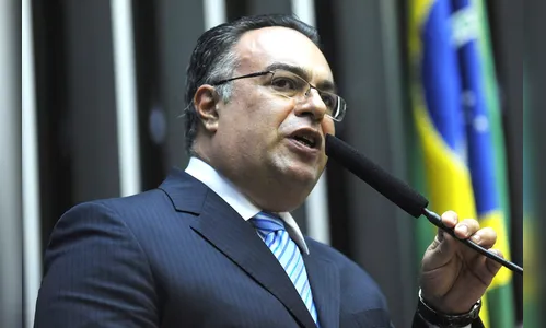 Ex-deputado André Vargas e mais três pessoas são condenadas por lavagem de dinheiro