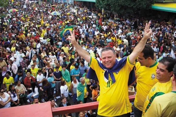 Às vésperas da Copa, imagem do Brasil é positiva no exterior