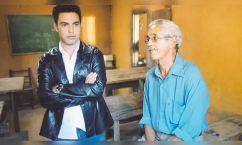 Pai de Zezé pede que filho pare de expor a família