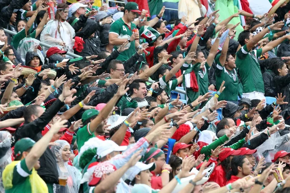Fifa absolve México por gritos homofóbicos de torcida