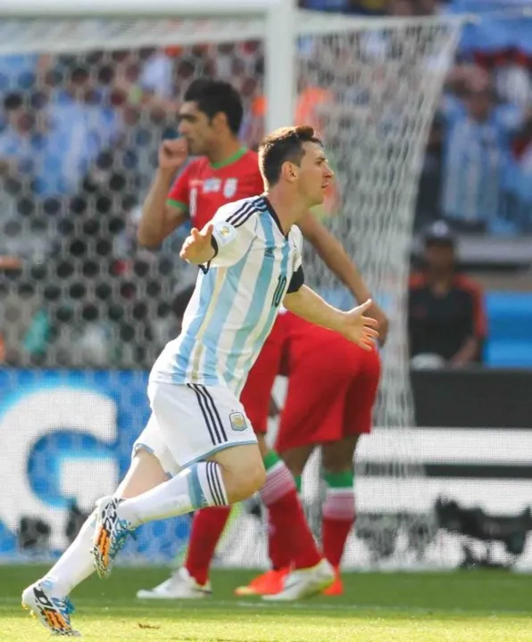 Messi exalta orgulho por resgatar 'esperança' argentina